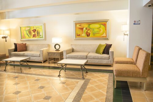 Holiday Inn Express Monterrey Galerias-San Jeronimo by IHG, Забронировать Отель Монтеррей Монтеррей