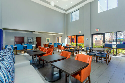 Holiday Inn Express Orlando-Ocoee East by IHG, Забронировать Отель Отели штата Флориды с завтраком, Завтраки
