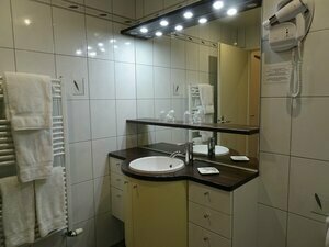 Hotel La Guimbarde, Reservar Hotel Hotéis em Morteau com estacionamento, Estacionamento