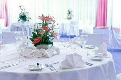 Mercure Warszawa Fryderyk Chopin Hotel, Réserver Hôtel Hôtels SPA à Varsovie, près de Nozyk Synagogue, SPA