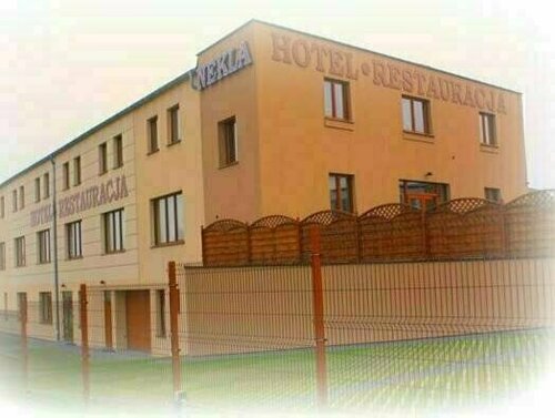 Hotel Nekla, Забронировать Отель Отели Некла с парковкой, Парковка