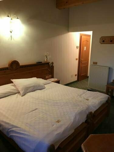 Millenium Hotel, Забронировать Отель Отели Виго-ди-Фасса с парковкой, рядом с Vigo - Ciampedie Ski Lift, Парковка