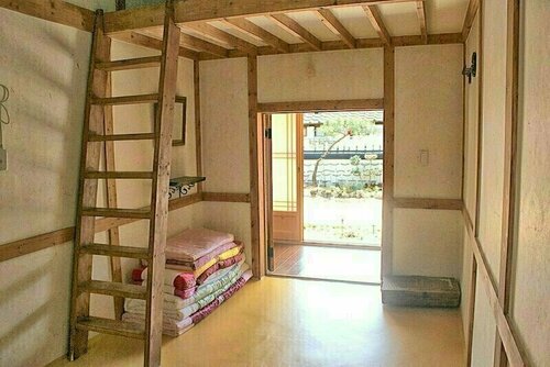 Hanulgiwa Hanok Stay, Забронировать Отель Отели Чонджу с парковкой, рядом с Универмаг NC Wave Jeonju A, Парковка