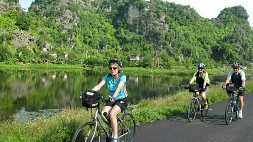 Sunrise Ninh Binh Hotel - Hostel, Забронировать Хостел СПА-отели Тханьхоа́, SPA-услуги