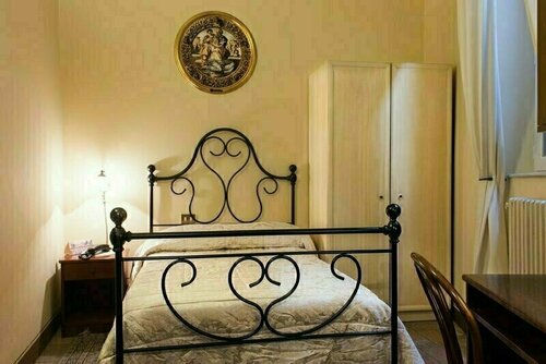 Albergo Il Giglio, Забронировать Отель Отели Монтальчино с завтраком, Завтраки