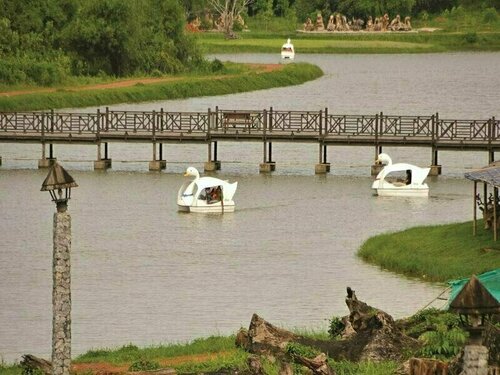KMA Shwe Pyi Bago Resort, Rezerwuj Ośrodek wypoczynkowy Hotele resortowe w Pyinbongyi, Ośrodek wypoczynkowy