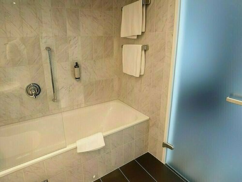 DORMERO Hotel Dessau-Roßlau, Забронировать Отель Бизнес-отели Middle Elbe, 4* 5*