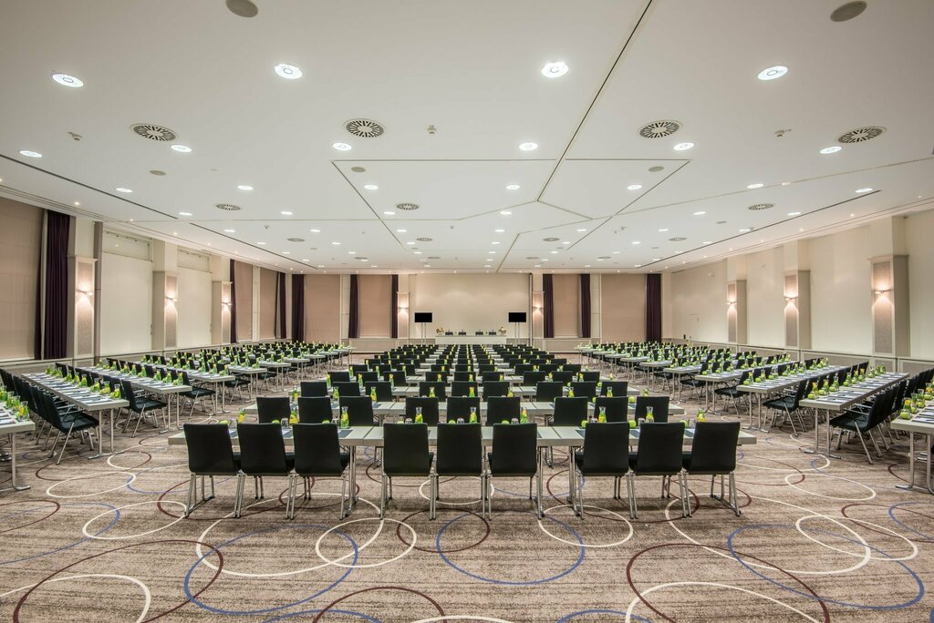Crowne Plaza Berlin City Centre Kudamm by IHG