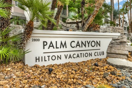 Hilton Vacation Club Palm Canyon Palm Springs, Забронировать Отель Отели Палм-Спрингса с завтраком, рядом с Гольф-клуб Canyon Country Club North, Завтраки