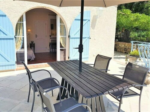 B&B with charm, quiet, kitchen, sw pool, Забронировать Отель «постель и завтрак» Грас Route Napoléon