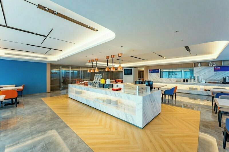 Holiday Inn Express Nanjing Riverside