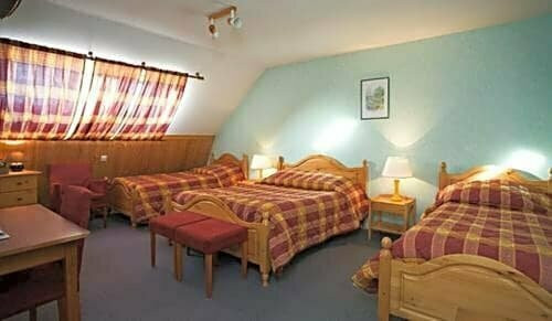 Logis Hôtel Restaurant Robichon, Book Hotel Loray Doubs