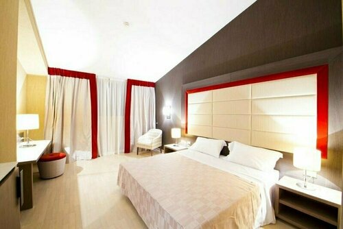 San Donato Golf Resort And Spa, Prenota Resort LʼAquila 