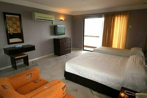 Bayu Beach Resort, Book Ferieresort Billige hoteller i Negeri Sembilan