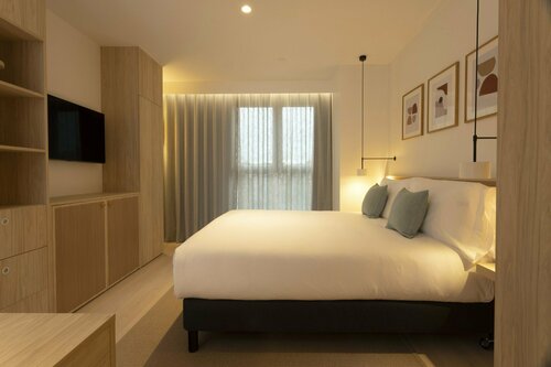 Staybridge Suites & Apartments Malaga by IHG, Prenota Appartamento Nuovi hotel a Costa del Sol