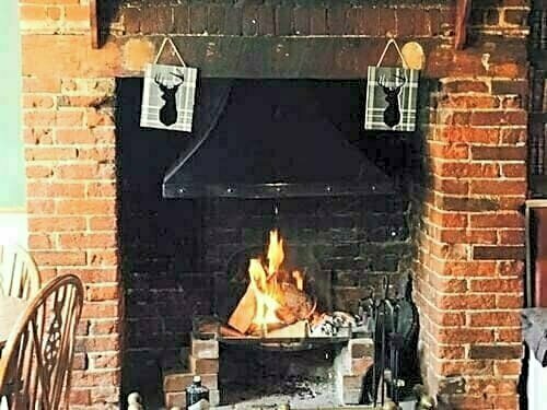 The Bell Inn, Book Hotel 3-stjernede hoteller i Merseyside, 3*