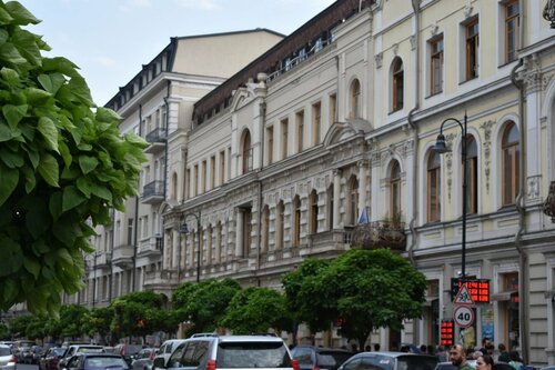 Hotel Arc Tbilisi, Varaa Hotelli Edulliset hotellit kohteessa Tbilisi Region