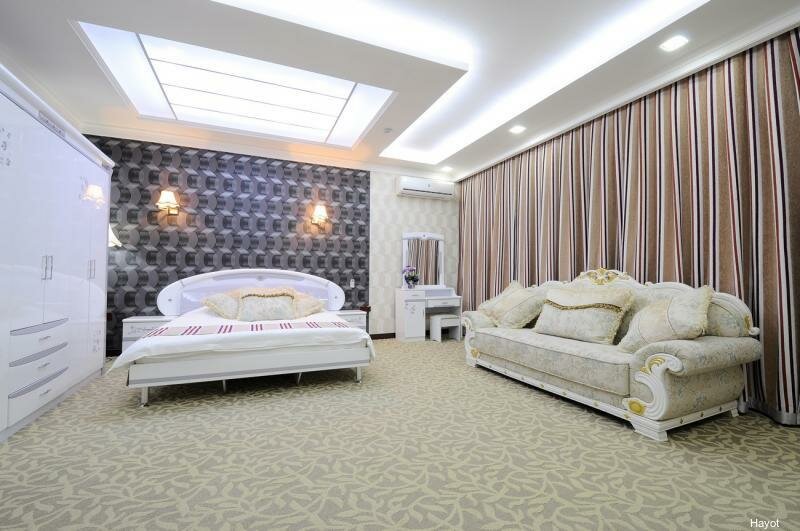Hayot Hotel