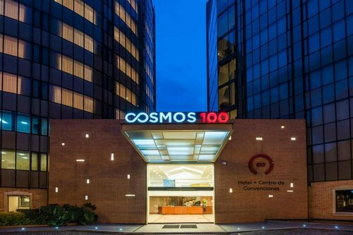 Cosmos 100 Hotel & Centro de Convenciones - Hoteles Cosmos, Réserver Hôtel Hôtels à Bogotá avec piscine, près de Parque de la 93, Piscine