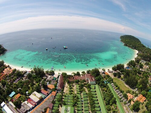 Varin Beach Resort, จอง รีสอร์ท Satun สตูล
