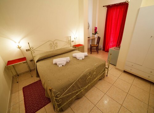 Villa Alberta Hotel, Забронировать Отель Пула Южная Сардиния