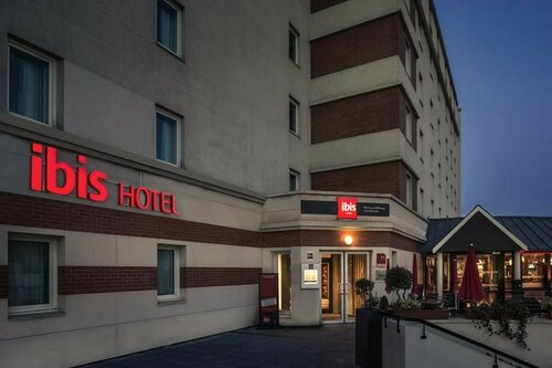 ibis Paris La Defense Courbevoie, Забронировать Отель Курбевуа Дефанс
