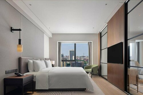 New World Guangzhou Hotel, Rezerwuj Hotel Baiyun 