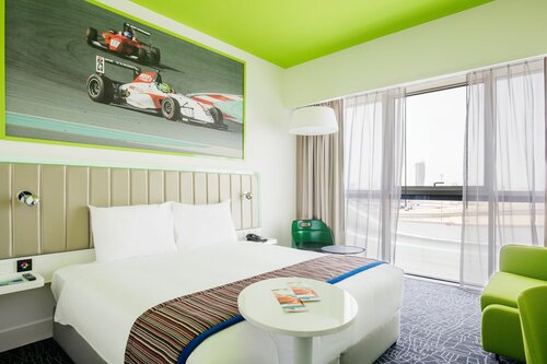 Park Inn by Radisson Dubai Motor City, Забронировать Отель Арабиан Ранчес Дубай