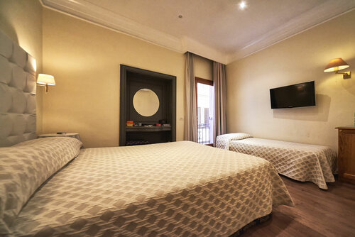 Townhouse Condotti 29, Забронировать Отель Отели Рима 3 звезды, рядом с Площадь Кавур, 3*