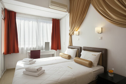 Metropolis Hotel, Забронировать Отель Отели Афин с парковкой, Парковка