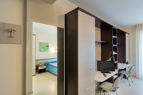 Hotel Spazio Residenza, Book Hotel Hoteller i Abruzzo med parkering, Parkering