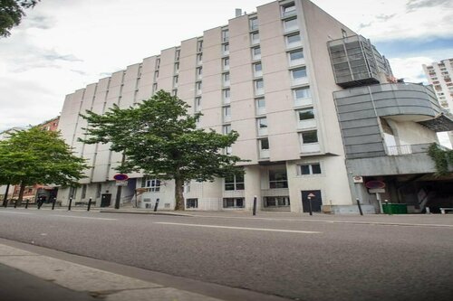 Auberge de Jeunesse HI Paris Le d'Artagnan, Забронировать Хостел Хостелы 20-й округ: Менилмонтан - Париж, Хостел