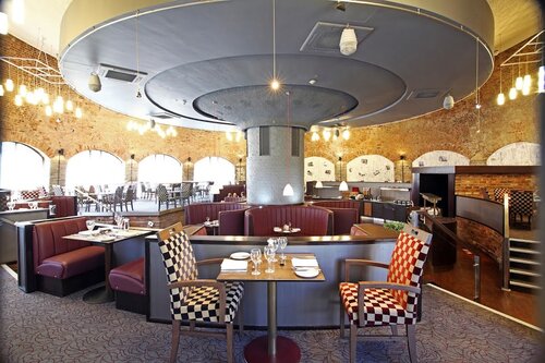 DoubleTree by Hilton Hotel Bristol City Centre, Varaa Hotelli Bristol hotellit, joissa on uima-allas, Uima-allas