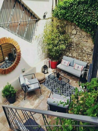 La Maison Grivolas, Забронировать Гостевой дом Авиньон ViaRhona