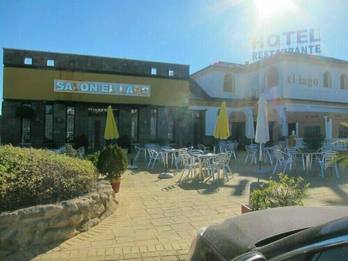 Hotel Restaurante El Lago, Забронировать Отель Отели в центре Аркос-де-ла-Фронтера, в центре, Завтраки