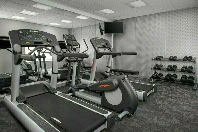 Fairfield Inn & Suites Roanoke Hollins/I-81