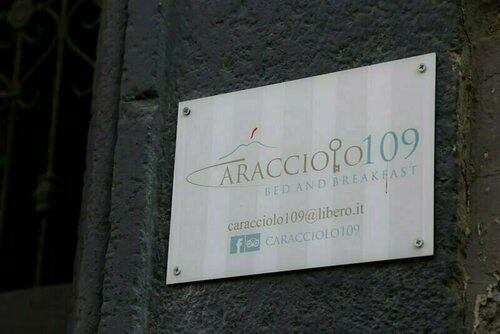 B&B Caracciolo 109, Забронировать Отель «постель и завтрак» Отели Неаполя с завтраком, рядом с Обсерватория Каподимонте, Завтраки