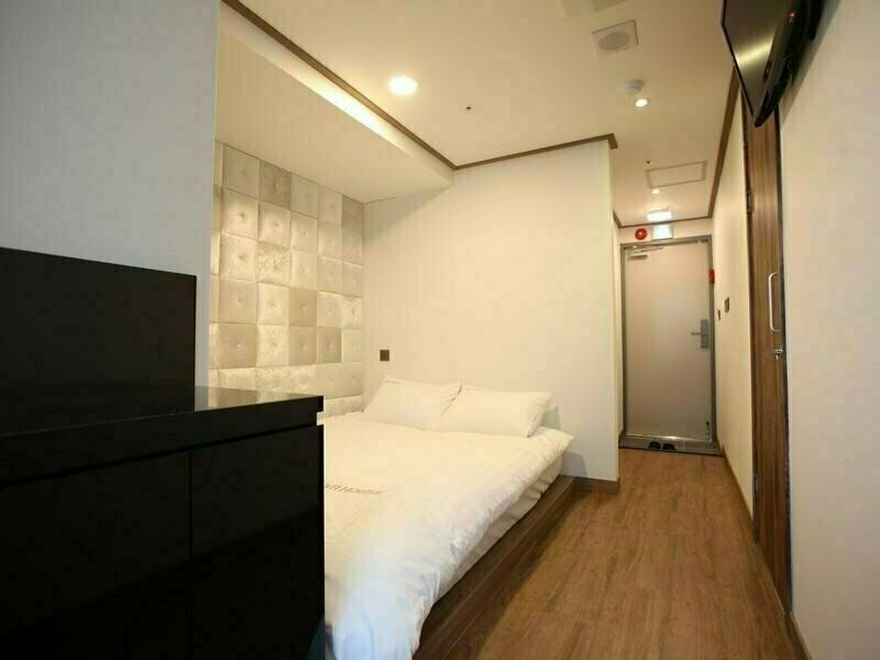 Myeongdong Mom House