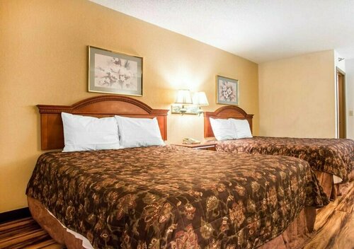 Days Inn Caseyville, Varaa Mini-hotelli Caseyville 
