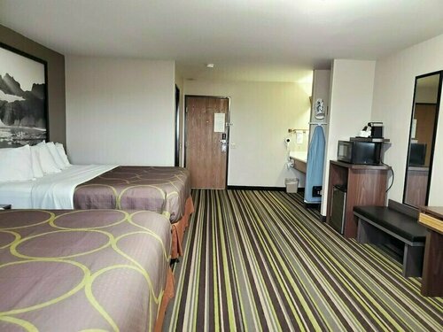 Super 8 Belgrade/ Bozeman Airport, Book Hotel Hoteller i Montana med pool, Swimmingpool