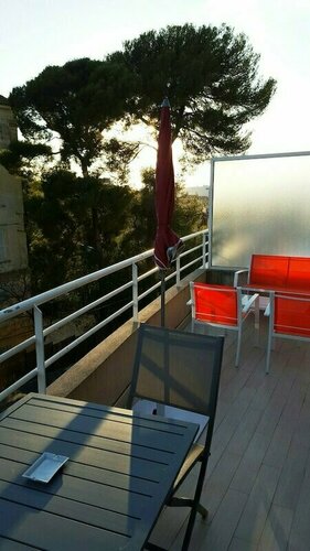 Pavillon Bel Air, Забронировать Отель La Californie Pezou Канны