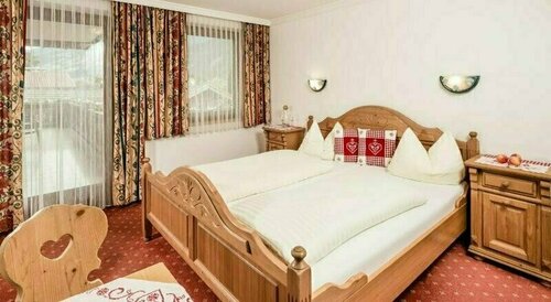 Hotel Standlhof Zillertal, Забронировать Отель Удернс Фюген