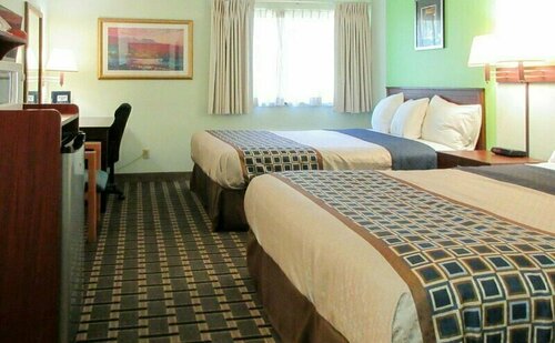 Super 8 by Wyndham Chisago City, Buchen Sie Hotel Hotels in Minnesota mit Frühstück, Frühstück