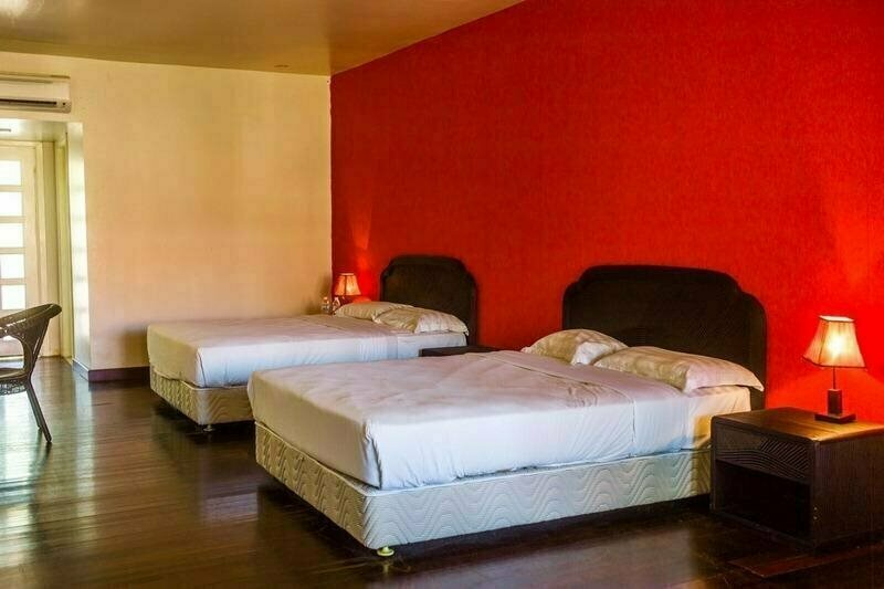 Western Beach Resort