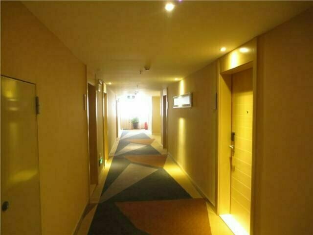 City Comfort Inn Huizhou Huxi Avenue Branch