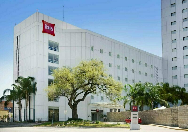 ibis Monterrey Valle