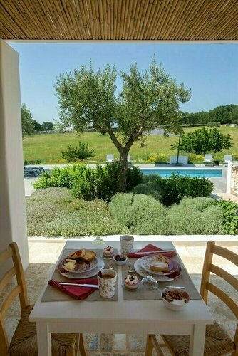 Ddò Relais di Puglia, Varaa Bed and Breakfast SPA-hotellit kohteessa Cisternino, SPA