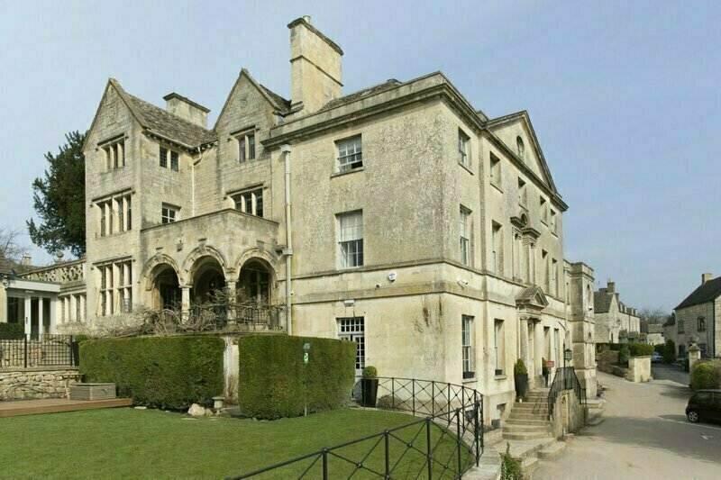 Finest Retreats - ARC Painswick