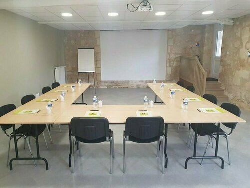 Logis Hostellerie De Roques, Rezerwuj Hotel Hotele w Gironde z parkingiem, Parking