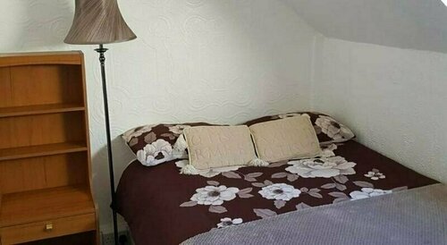 The Glenhaven Guest House, Забронировать Гостевой дом Блэкпул Ланкашир, рядом с Стадион футбольного клуба «Блэкпул»